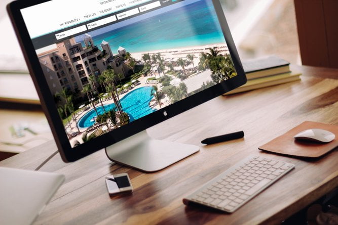 desktop boutique hotel website design